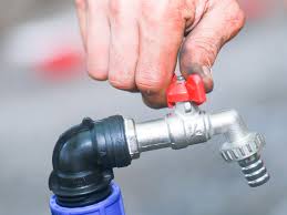 Remove the nozzle from the hose. How To Replace An Outdoor Water Faucet 14 Steps With Pictures