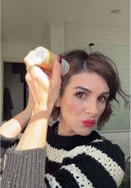 Best Bang-less Short Hairstyles for Every Look