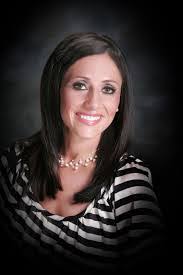 Laura Stutes's Instagram, Twitter & Facebook