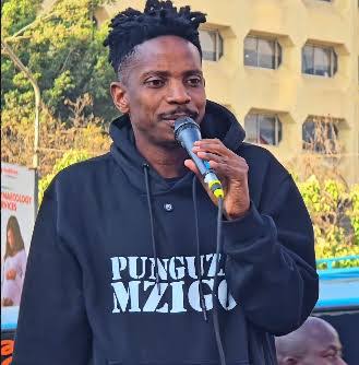 Eric Omondi Resumes Punguza Mzigo Campaign After Arrest in Nairobi CBD