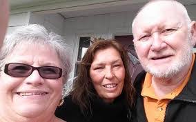 Lana Putnam's Instagram, Twitter & Facebook