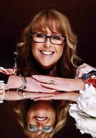 🎈 BIRTHDAY ALERT 🎈 Today we are wishing Julie a happy birthday and hope  she has a wonderful day. As we all know, Julie has the biggest heart and we  would all