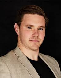 Garrett Carter Real Estate Associate in Beverly Hills California