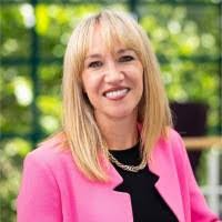 Leanne Herbert's Instagram, Twitter & Facebook