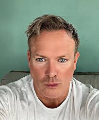 David Kyles's Instagram, Twitter & Facebook