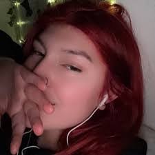 Rachel Matlock's Instagram, Twitter & Facebook