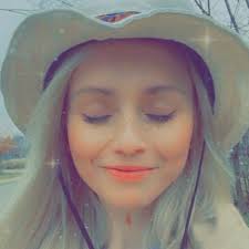 Ali Steele (@iamalisteele)