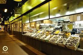 Fruits De Mer Aux Halles De Lyon Avis De Voyageurs Sur Merle Huitres Et Coquillages Lyon Tripadvisor