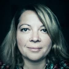 Sandrine PACARY, 51 ans (TREGASTEL, LA VILLE DU BOIS, PARIS)