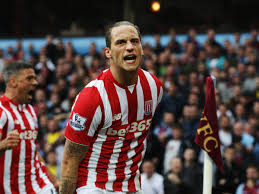He was born to a serbian father, tomislav arnautović and an austrian mother, gabriela arnautovic who are dedicated orthodox christians. Marko Arnautovic Von Stoke City Tritt Gegen Werder Bremen Nach