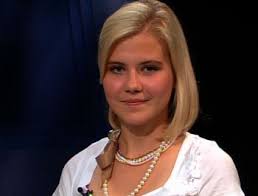 Elizabeth Smart Ties The Knot in Hawaii