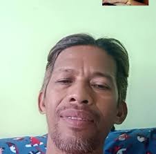 Sa pagbubukas ng ika-20 Kongreso, agad na naghain si Romblon Lone District  Representative Eleandro Jesus F. Madrona ng mga panukalang batas na  naglalayong kilalanin ang ilang lugar sa lalawigan bilang opisyal na