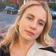 Hannah Blum (@hannahdblum)