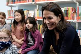 Wir informieren sie kostenlos, wenn anne will im fernsehen läuft. Der Vorlesetag Fur Klein Und Gross Charlotte Salomon Grundschule
