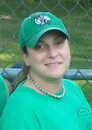 Saugus Women's Over 30 softball league remembers former player with  scholarship