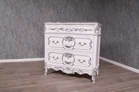 Kommode mit spiegel great weiss silber italienisch klassik baroc. Barock Kommode Valbonne In Weiss Mit Silber Dekor Kommoden Anrichten Sideboards Lagerware Repro Antik Design