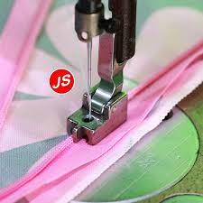 Braiding foot adalah sepatu jahit renda fringe foot utk jahit timbul hasil 3d 5 hole cording. Aneka Sepatu Mesin Jahit High Speed Industri Mesin Besar Shopee Indonesia