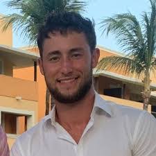 Hunter Vick's Instagram, Twitter & Facebook