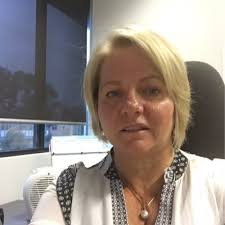 Kylie Mayo (@kfmayo)