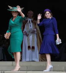 Princess eugenie, the third of the queen's four granddaughters, was born on march 23, 1990. Os Looks Das Convidadas Do Casamento Da Princesa Eugenie Com Jack Brooksbank Constance Zahn Casamentos