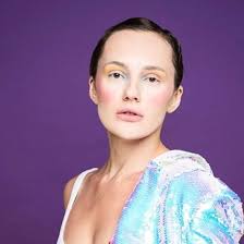 Anya Layfield (@anyalayfield) • Instagram photos and videos