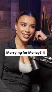 Shout out to @mrkestenbaum and the @superdopeshow for having me out to do a  set the other night. Good times. (📸 credit: @pamela.sisson) #comedy  #standupcomedy #superdope #superdopeshow #sociallydistanced #outdoorcomedy