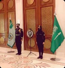 Haya Online امرأة ضمن عناصر الحرس الملكي السعودي