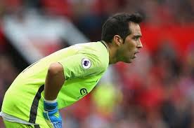 Top 10 goalkeepers in the world ● season 2018/19｜hd. Claudio Bravo Diprediksi Banyak Bikin Salah Bolasport Com