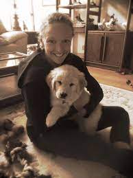 Hungarian swimmer hosszu boasts 3 olympic gold medals, 7 world championship gold medals and 13 european championship golds. Katinka Hosszu A Tusup Csalad Uj Tagja Toos Shane Tusup Anyukaja Kutyusa The New Member Of The Tusup Family Toos Shane S Mom S Puppy Facebook