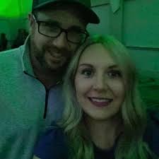 Please help!!! How do I get a dart point out with out tools quickly..? Any  tips..? Thanks..