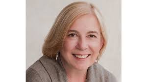 Bren Murphy's Instagram, Twitter & Facebook