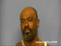 Odell Hinton's Instagram, Twitter & Facebook