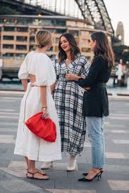 Street Style Inspiration The Best Looks Spotted At Sydney Fashion Week Sydney Fashion Week Street Style Edgy Fashion