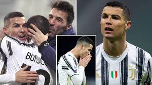 From his own box, ronaldo started the the germans will have robin gosens to thank for a large part of their comeback, who. Juventus Cristiano Ronaldo Shirt Snub Left Robin Gosens Feeling Small And Ashamed