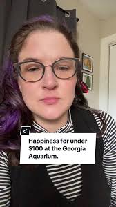 Petting Otters at Georgia Awuari