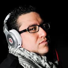 Stream aotronivel music