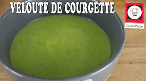 Cette recette de soupe de carottes au thermomix est un petit délice, elle est toute simple mais super bonne ! Recette Facile Veloute De Courgette Thermomix Tm5 Youtube