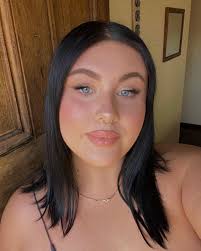 MOLLY (@mollyyy__dunstan) • Instagram photos and videos