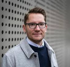 Landtagswahlen 23: Wie die Spitzenkandidaten Erstwähler gewinnen wollen