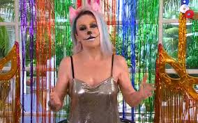 Ana maria braga programa de hoje. Without Carnival Ana Maria Braga Dresses Up As A Kitten And Goes Viral She S In Crisis Entertainment Prime Time Zone