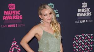 Jamie lynn spears joins cast of 'sweet magnolias' netflix series. Zehn Jahre Pause Jamie Lynn Spears Kriegt Netflix Rolle Promiflash De