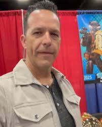 Next Exit Company Members and dynamic mother-son duo, Riann & Ben  Bilderback, had a blast @fanboy_expo Knoxville! Thank you @chrisfbartlett  for the awesome hello to us! Thank you @itswilwheaton ...