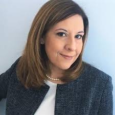 Jen Parr's Instagram, Twitter & Facebook