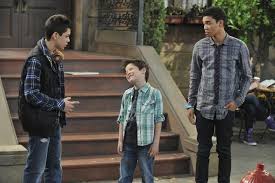 Textul sursă este necesar pentru informații suplimentare privind traducerea. Totul Pentru Dans