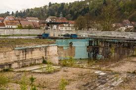 Altes Schwimmbad In Bad Karlshafen Bad Karlshafen Bad Schwimmbader