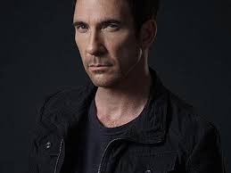 Stalker' premiere: Critics stalked this new network series. Is that a  crime?