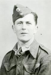 Portrett av ukjent mann i uniform -Kystmuseet Norveg