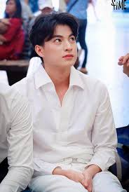 Gulf Kanawut Aktor Thailand Gupi