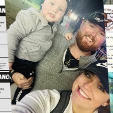 Madelyn Moreland's Instagram, Twitter & Facebook