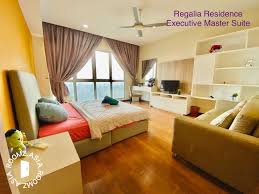 The median transacted price of regalia residence is rm909.09 per sq. Master Room For Rent At Regalia Suites With Private Bathroom Roomz Asia